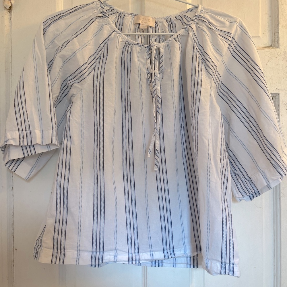 Gap women’s White and Blue Striped Top in size xs - Picture 1 of 9